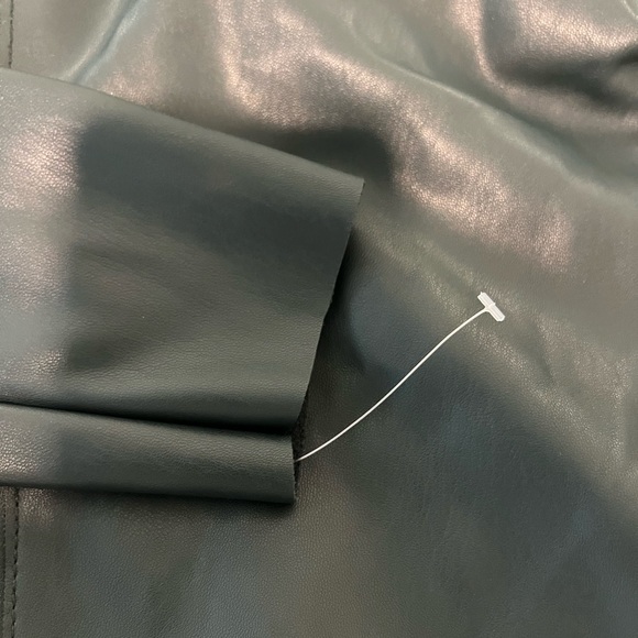 BlankNYC faux leather and suede dark green jacket size medium - Picture 2 of 6
